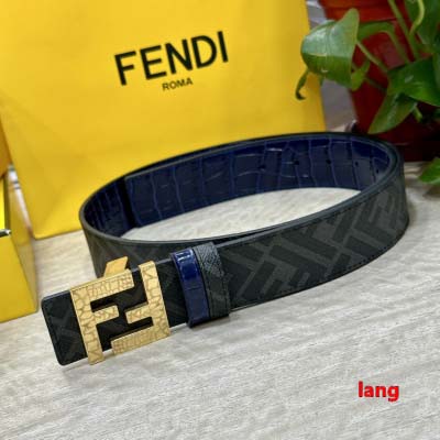 2025年早春新品入荷 FENDI 本革 ベルト LANG工...