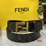 2025年早春新品入荷 FENDI 本革 ベルト LANG工場