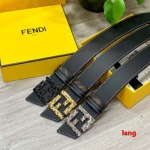 2025年早春新品入荷 FENDI 本革 ベルト LANG工場