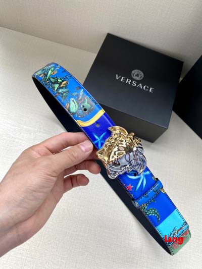 2025年早春新品入荷 VERSACE  本革 ベルト LA...