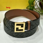 2025年早春新品入荷 FENDI  本革 ベルト LANG工場