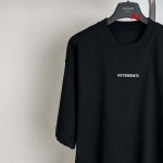 2025年1月15日春夏高品質新品入荷VETEMENTS 半袖 Tシャツ A.I工場