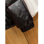 2025年1月21日早春新品入荷 FENDI 綿入れの服ジャケットアウター 118工場