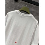 Gucci 25Ss早春新モデル1921アルファベットプリント半袖Tシャツです