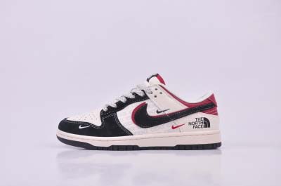 2025年1月27日新品入荷 Nike SB Dunk Lo...