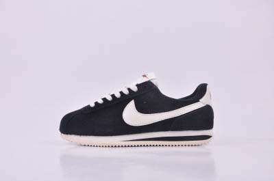 2025年1月27日新品入荷Nike Classic Cor...