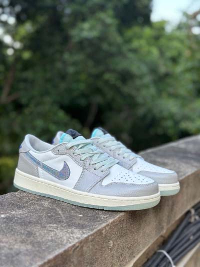 2025年1月27日新品入荷Air Jordan 1 Low...