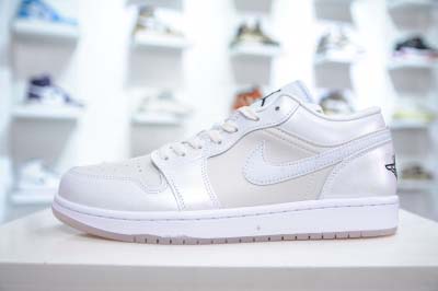 2025年1月27日新品入荷Air Jordan 1 Low...