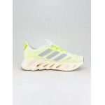 2025年1月27日新品入荷adidas Switch FWDスニーカー/ランニングシューズ/カジュアルシューズ