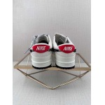 2025年1月27日新品入荷 Nike SB DuNike Low 3411  スニーカー/ランニングシューズ/カジュアルシューズ