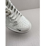 2025年1月27日新品入荷Nike SB DuNike Low Supreme3411- スニーカー/ランニングシューズ/カジュアルシューズ