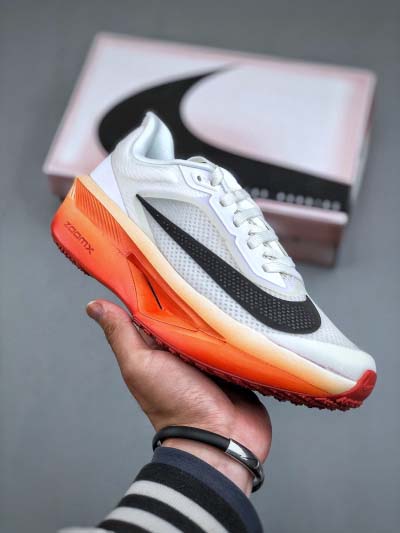 2025年1月27日新品入荷 Nike Zoom Fly 6...