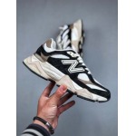 2025年1月27日新品入荷 New Balance NB9060  U9060BLZ スニーカー/ランニングシューズ/カジュアルシューズ