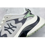 2025年1月27日新品入荷 PB MLB New York YaNikeees Curve Runner  スニーカー/ランニングシューズ/カジュアルシューズ