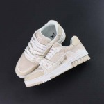 2025年1月30日新品入荷 Louis Vuitton Trainerスニーカー/ランニングシューズ/カジュアルシューズ