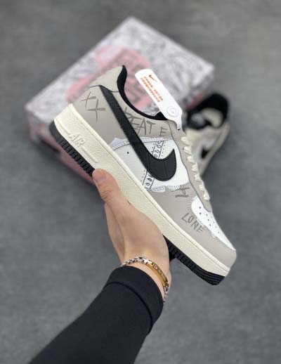 2025年1月30日新品入荷Nike Air Force 1...