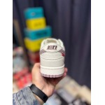 2025年1月30日新品入荷C NiKe SB DuNiKe Low Sureme x The North Face  スニーカー/ランニングシューズ/カジュアルシューズ