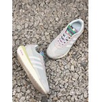 2025年1月30日新品入荷Adidas GAZELLE INDOOR W IF4233 36-45 20XHスニーカー/ランニングシューズ/カジュアルシューズ