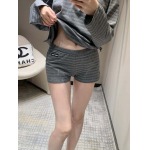 MIU25Ss 早春ハイグレーボーダーラペル長袖Tシャツ+ショートパンツセット