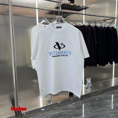 2025 2月10日新入荷 VETEMENTS 半袖Tシャツ...