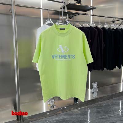 2025年2月10日 新作入荷 VETEMENTS 半袖Tシ...