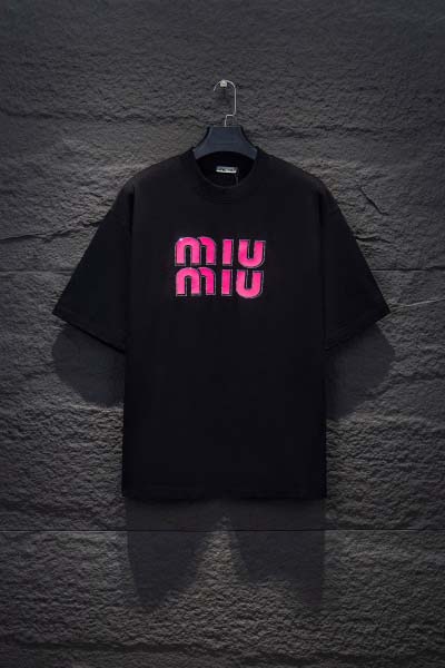 2025年2月13日新商品「miumiu」の半袖Tシャツ H...