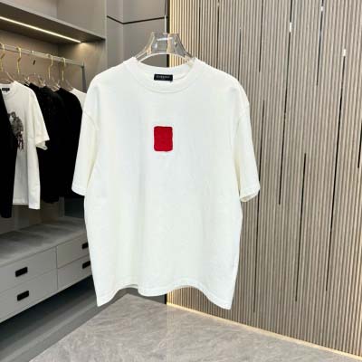 2025年2月20日高品質新品 GIVENCHY半袖Tシャツ...