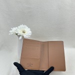 2025年2月24日早春新品M60181 Monogram   ルイヴィトン パスポートケース zy工場