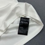 2025年3月12日春夏高品質新品Prada半袖Tシャツqishang工場