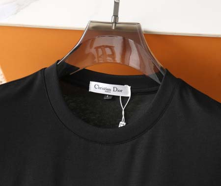 2025年5月16日入荷新作Dior半袖 Tシャツ高品質/人気/誕生日プレゼント/bst工場