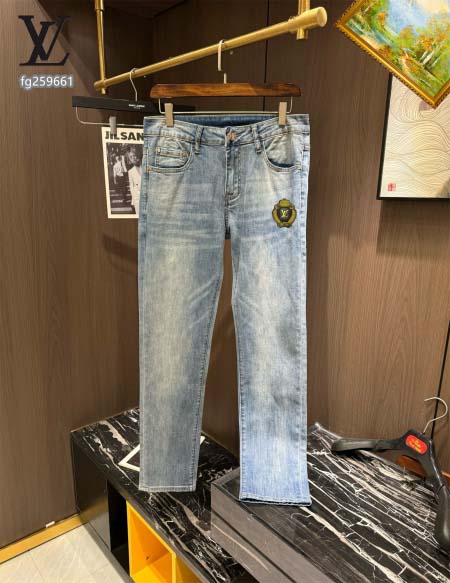 2025年5月10日入荷新作Louis Vuittonジーパ...