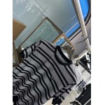 2025年5月22日入荷新作Prada半袖Tシャツ 原版复刻高級品香港の会社超厳選★入手困難/誕生日プレゼント/yinx工場