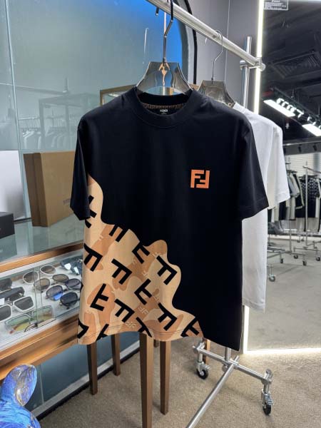 2025年5月22日入荷新作Fendi半袖Tシャツ 原版复刻...
