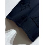 2025年5月26日入荷新作Louis Vuittonニット 半袖 Tシャツ男女兼用高品質★誕生日プレゼント/結婚祝い/内祝い/贈り物/SD工場