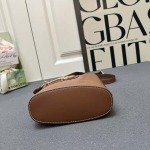 2025年5月28日入荷新作 新品2025春夏  Gucci SIZE:18.5x20x8.5cm お安い/人気/本革 バッグ/XX工場
