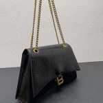 2025年5月29日入荷新作 Balenciaga  crush  SIZE： 31x 20x 10cm  SIZE： 40× 25× 13cm    お安い/人気/革/バッグ/XX工場