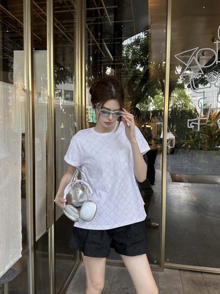 2025年6月9日入荷春夏新作Chanel半袖 Tファッション/誕生日プレゼント/贈り物 can工場