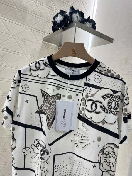 2025年6月10日入荷春夏新作CHANEL半袖Tシャツファッション/誕生日プレゼント/贈り物 can工場