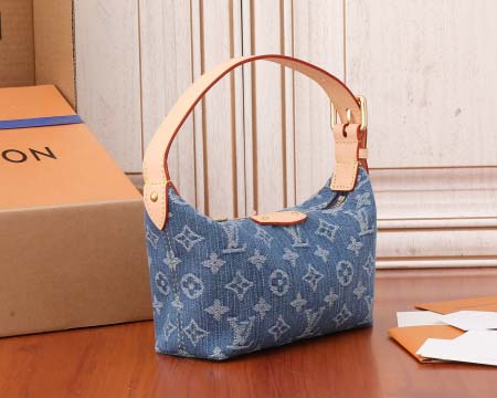 2025年6月26日Louis Vuitton バッグ Monogram Denim GOTS iPhone:M82949:18.5CMx11CMx6.5CM 高品質人気の新作/誕生日プレゼント/SQ工場