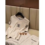 2025年6月9日入荷春夏新作Chanel半袖 Tファッション/誕生日プレゼント/贈り物 can工場