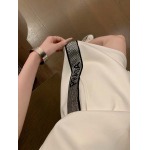 2025年6月9日入荷春夏新作Pradaセット上下ファッション/誕生日プレゼント/贈り物 can工場