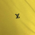 2025年6月10日入荷春夏新作Louis Vuitton半袖 Tファッション/誕生日プレゼント/贈り物 can工場