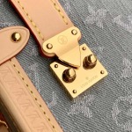 2025年6月26日Louis Vuitton バッグ Side Trunk  2005  Monogram Denim  S-lock Zippy :M13285:23.5CMx16CMx8.5CM 高品質人気の新作/誕生日プレゼント/S