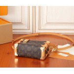 2025年6月26日Louis Vuitton バッグ Side Trunk  Monogram  S-lock Monogram  S-lock :M46815:18CMx12.5CMx8CM 高品質人気の新作/誕生日プレゼント/SQ工場