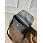2025年6月26日Louis Vuitton バッグ Pulse  Monogram Eclipse Monogram Eclipse :M12806:22.5CMx16CMx5CM 高品質人気の新作/誕生日プレゼント/SQ工場