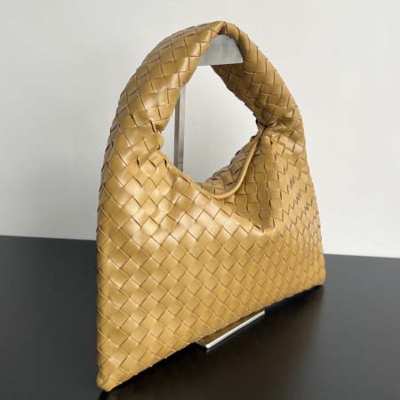 2025年7月7日入荷新作Bottega Veneta   763966  41x20.5x7.5  極品/正規品同様/人気/革/バッグ/AJ工場