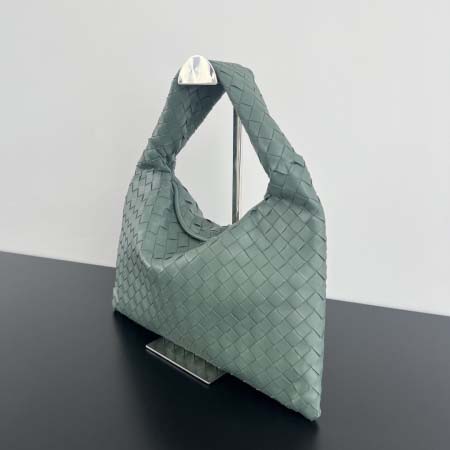 2025年7月7日入荷新作Bottega Veneta   763966  41x20.5x7.5  極品/正規品同様/人気/革/バッグ/AJ工場