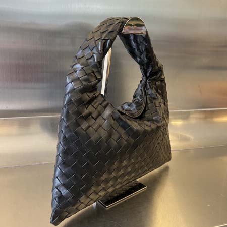 2025年7月7日入荷新作Bottega Veneta   763966  41x20.5x7.5  極品/正規品同様/人気/革/バッグ/AJ工場