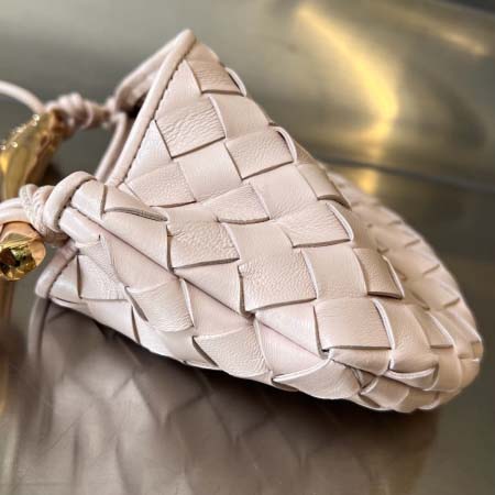 2025年7月7日入荷新作Bottega Veneta  SARDINE  744267    20x12x2.5    極品/正規品同様/人気/革/バッグ/AJ工場