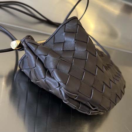 2025年7月7日入荷新作Bottega Veneta  SARDINE  744267    20x12x2.5    極品/正規品同様/人気/革/バッグ/AJ工場
